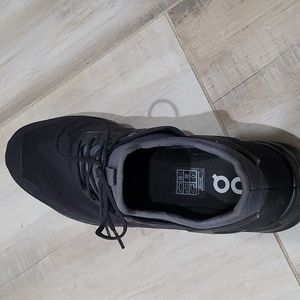 On cloud running shoes 👟